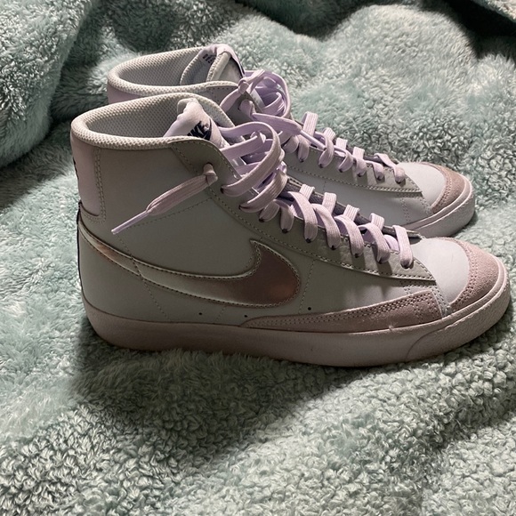 Nike Other - Nike Blazer Mid ‘77 boys size 7